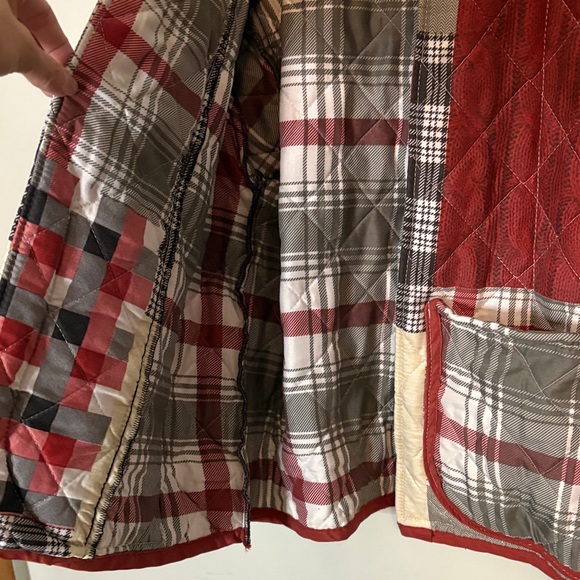 Plaid Patchwork Quilted Jacket - Picture 4 of 10